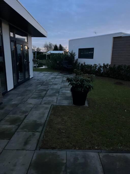 Luxus Chalet Waterfront Lathum Εξωτερικό φωτογραφία