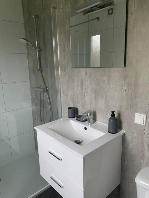 Luxus Chalet Waterfront Lathum Εξωτερικό φωτογραφία